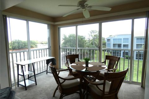 Condominio en alquiler en Sarasota, Florida, 2 dormitorios, 119.84 m2 № 1334246 - foto 19