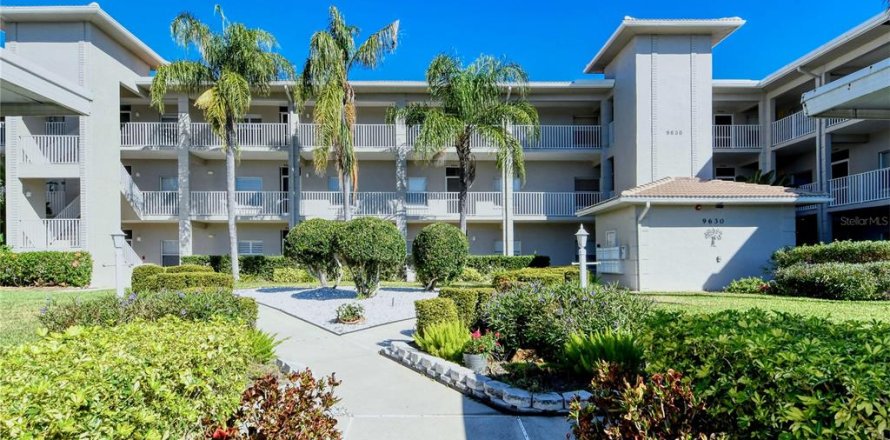 Condominio en Sarasota, Florida, 2 dormitorios  № 1334246