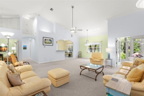 Villa ou maison à vendre à Palm Harbor, Floride: 3 chambres, 189.33 m2 № 1642654 - photo 13