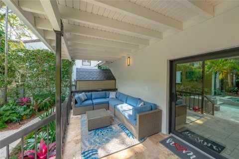 Купить виллу или дом в Майами-Бич, Флорида 4 спальни, 199.93м2, № 1994157 - фото 18