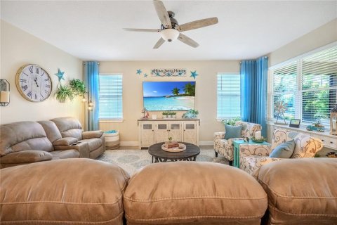 Villa ou maison à vendre à Ocala, Floride: 2 chambres, 178.65 m2 № 2231911 - photo 16
