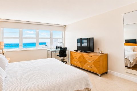 Copropriété à louer à Miami Beach, Floride: 1 chambre, 78.97 m2 № 2269945 - photo 14