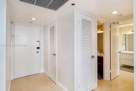 Copropriété à louer à Miami Beach, Floride: 1 chambre, 78.97 m2 № 2269945 - photo 8