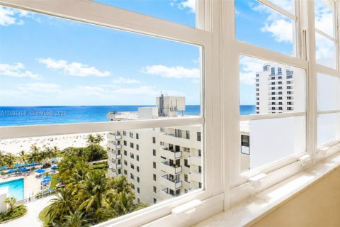 Copropriété à louer à Miami Beach, Floride: 1 chambre, 78.97 m2 № 2269945 - photo 16