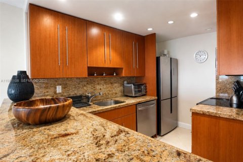 Copropriété à louer à Miami Beach, Floride: 1 chambre, 78.97 m2 № 2269945 - photo 6