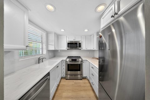 Copropriété à vendre à Stuart, Floride: 2 chambres, 93.37 m2 № 2083409 - photo 4