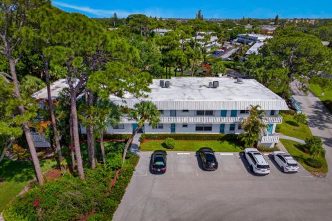 Copropriété à vendre à Stuart, Floride: 2 chambres, 93.37 m2 № 2083409 - photo 2