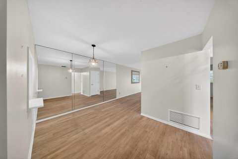 Copropriété à vendre à Stuart, Floride: 2 chambres, 93.37 m2 № 2083409 - photo 16