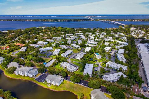 Copropriété à vendre à Stuart, Floride: 2 chambres, 93.37 m2 № 2083409 - photo 21
