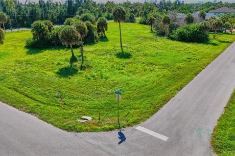 Terreno en venta en Placida, Florida № 1910537 - foto 2