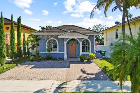 Villa ou maison à vendre à Miami, Floride: 3 chambres, 115.29 m2 № 1954227 - photo 3