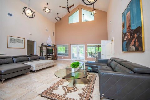 Villa ou maison à vendre à Clermont, Floride: 4 chambres, 259.57 m2 № 2413674 - photo 7
