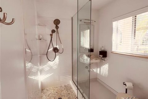 Villa ou maison à vendre à Clermont, Floride: 4 chambres, 259.57 m2 № 2413674 - photo 19