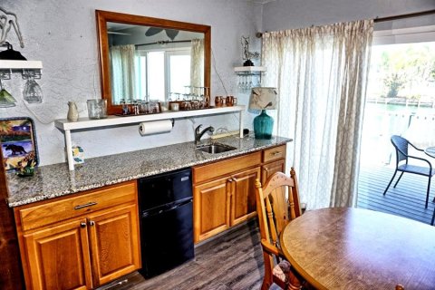Condo in Lutz, Florida, 2 bedrooms  № 2231708 - photo 11