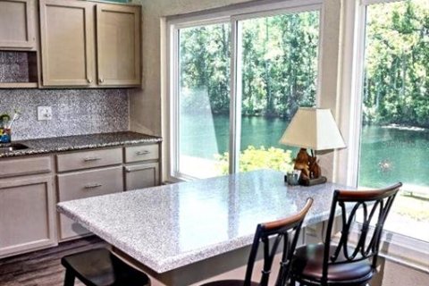 Condo in Lutz, Florida, 2 bedrooms  № 2231708 - photo 16