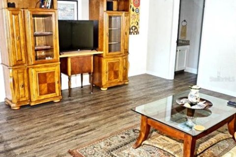 Condo in Lutz, Florida, 2 bedrooms  № 2231708 - photo 6