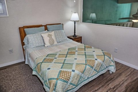 Condo in Lutz, Florida, 2 bedrooms  № 2231708 - photo 30