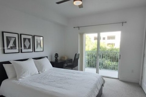 Copropriété à louer à South Miami, Floride: 2 chambres, 93.83 m2 № 1991109 - photo 8