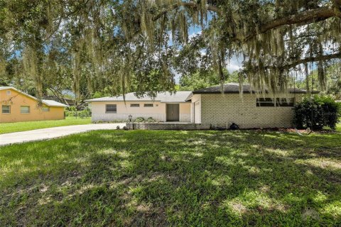 House in Kissimmee, Florida 3 bedrooms, 162.11 sq.m. № 2215381
