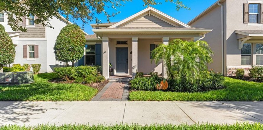 Villa ou maison à Winter Garden, Floride 4 chambres, 187.11 m2 № 2418788