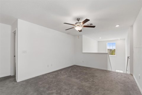 House in Wesley Chapel, Florida 5 bedrooms, 221.94 sq.m. № 2143081 - photo 12
