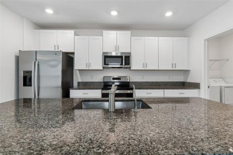 House in Wesley Chapel, Florida 5 bedrooms, 221.94 sq.m. № 2143081 - photo 20