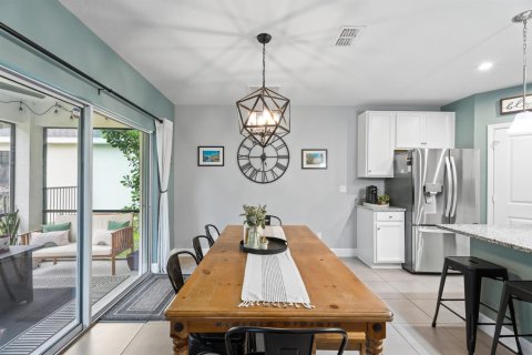 Villa ou maison à vendre à Port St. Lucie, Floride: 3 chambres, 176.33 m2 № 2084834 - photo 12