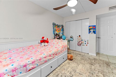 Купить кондоминиум в Холливуд, Флорида 2 спальни, 96.62м2, № 2049346 - фото 23