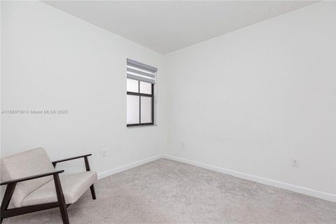 Купить таунхаус в Хомстед, Флорида 3 спальни, 129.41м2, № 1925144 - фото 26
