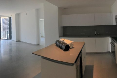 Condo in Miami, Florida, 2 bedrooms  № 1848976 - photo 14