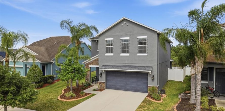 Villa ou maison à Land O' Lakes, Floride 3 chambres, 192.68 m2 № 2095188