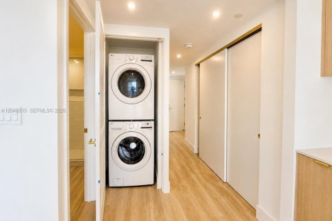 Copropriété à louer à Miami, Floride: 49.89 m2 № 2241326 - photo 18