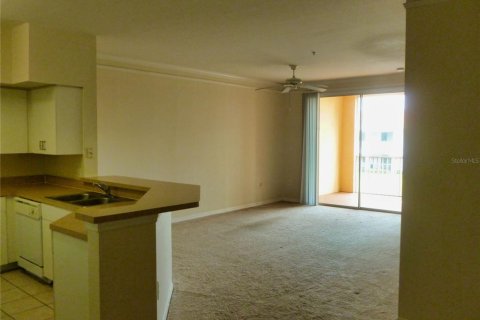 Condominio en alquiler en Sarasota, Florida, 1 dormitorio, 77.02 m2 № 1914000 - foto 26