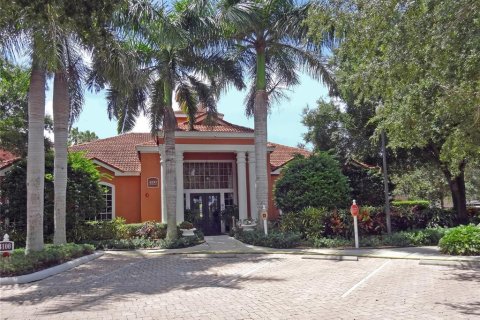 Condominio en alquiler en Sarasota, Florida, 1 dormitorio, 77.02 m2 № 1914000 - foto 12