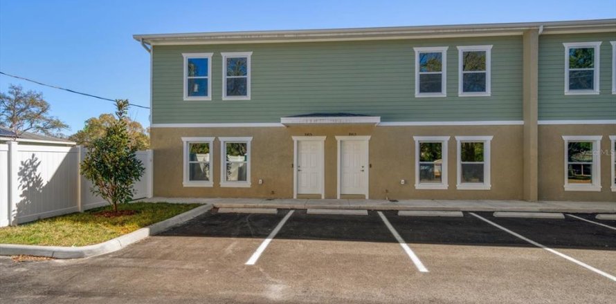 Touwnhouse à Tampa, Floride 3 chambres, 167.22 m2 № 1855710