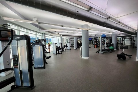 Купить кондоминиум в Майами, Флорида 2 спальни, 98.29м2, № 1922060 - фото 27