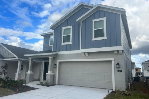 Villa ou maison à louer à Winter Haven, Floride: 4 chambres, 174.56 m2 № 2112230 - photo 3