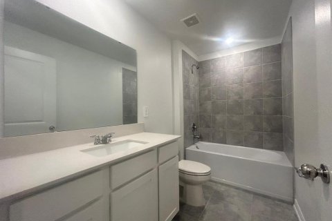 Villa ou maison à louer à Winter Haven, Floride: 4 chambres, 174.56 m2 № 2112230 - photo 13