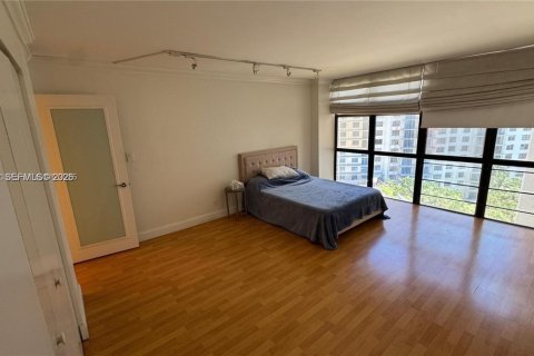 Condominio en venta en Aventura, Florida, 3 dormitorios, 145.95 m2 № 2020761 - foto 7