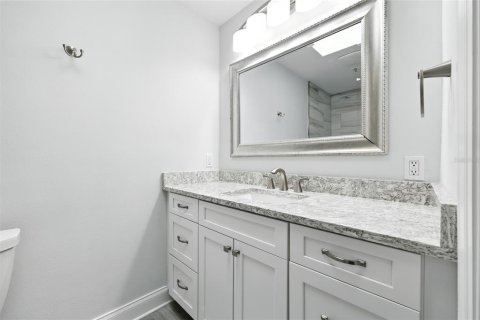 Villa ou maison à vendre à Saint Petersburg, Floride: 2 chambres, 130.06 m2 № 1910183 - photo 24