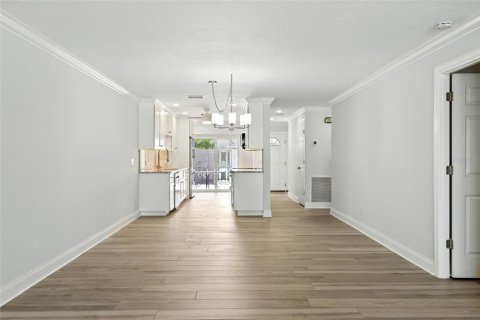 Villa ou maison à vendre à Saint Petersburg, Floride: 2 chambres, 130.06 m2 № 1910183 - photo 15