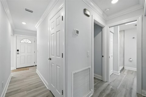 Villa ou maison à vendre à Saint Petersburg, Floride: 2 chambres, 130.06 m2 № 1910183 - photo 19