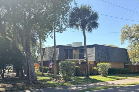 Adosado en alquiler en New Smyrna Beach, Florida, 2 dormitorios, 123.37 m2 № 2099192 - foto 3