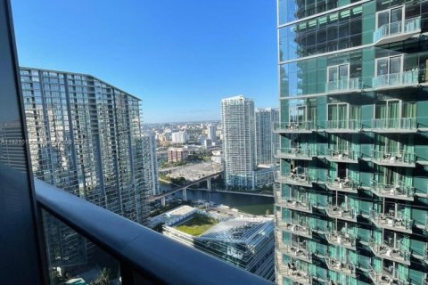 Снять в аренду кондоминиум в Майами, Флорида 1 спальня, 80.45м2, № 2018412 - фото 4