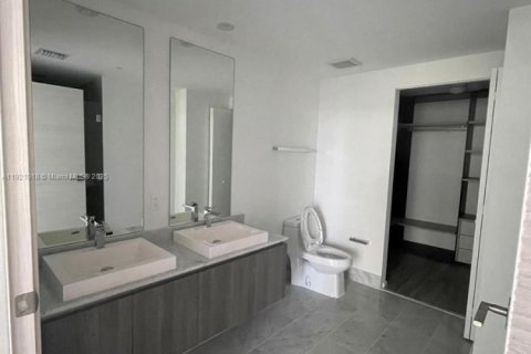 Снять в аренду кондоминиум в Майами, Флорида 1 спальня, 80.45м2, № 2018412 - фото 7