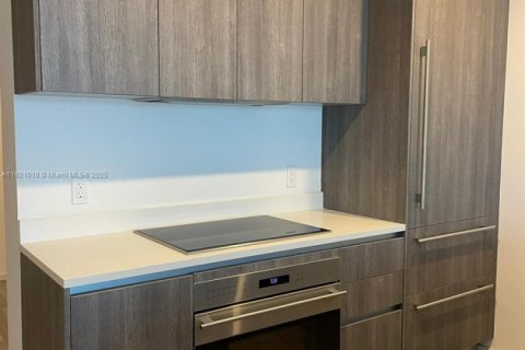 Снять в аренду кондоминиум в Майами, Флорида 1 спальня, 80.45м2, № 2018412 - фото 13