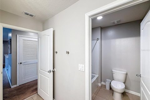 Casa en venta en Clermont, Florida, 5 dormitorios, 243.03 m2 № 2103335 - foto 23
