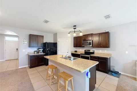 Casa en venta en Clermont, Florida, 5 dormitorios, 243.03 m2 № 2103335 - foto 8