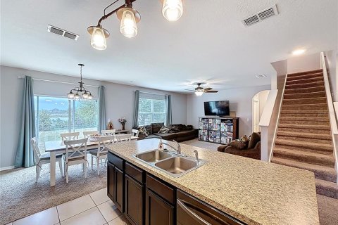 Casa en venta en Clermont, Florida, 5 dormitorios, 243.03 m2 № 2103335 - foto 5