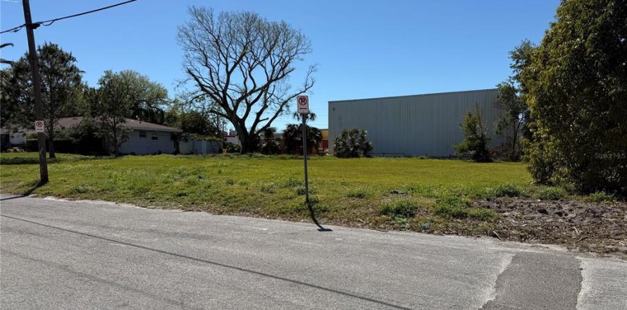 Terreno en Clearwater, Florida № 1590390